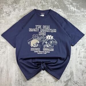 Vintage 2004 Notre Dame vs BYU T-Shirt Mens XL Jansport Rocky Mountain High